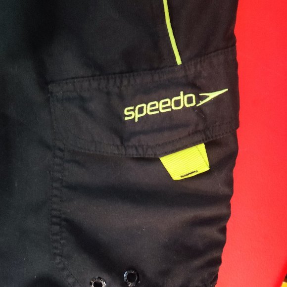Speedo swim trunk grey & neon green men's size S - Picture 2 of 7